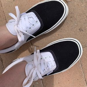 Vans Black and White